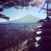 新年あけましておめでとうございます。